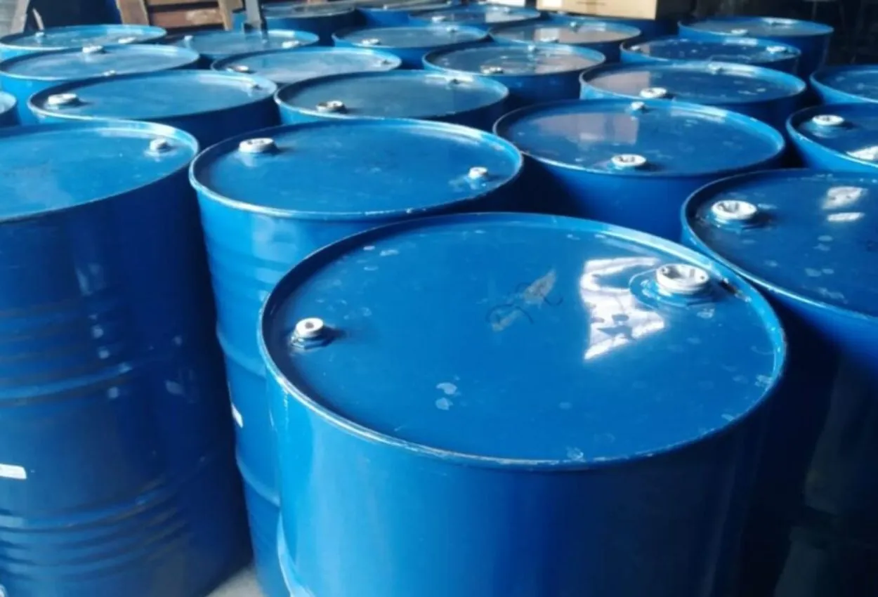 Toneles de resina de usos generales listos para distribución