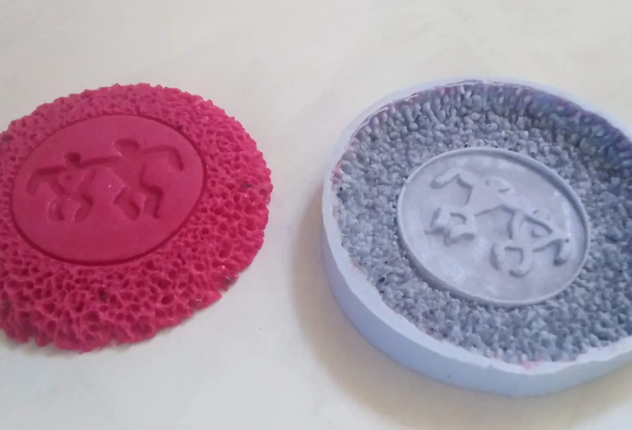 Moldes de silicón hechos con técnica de bloques